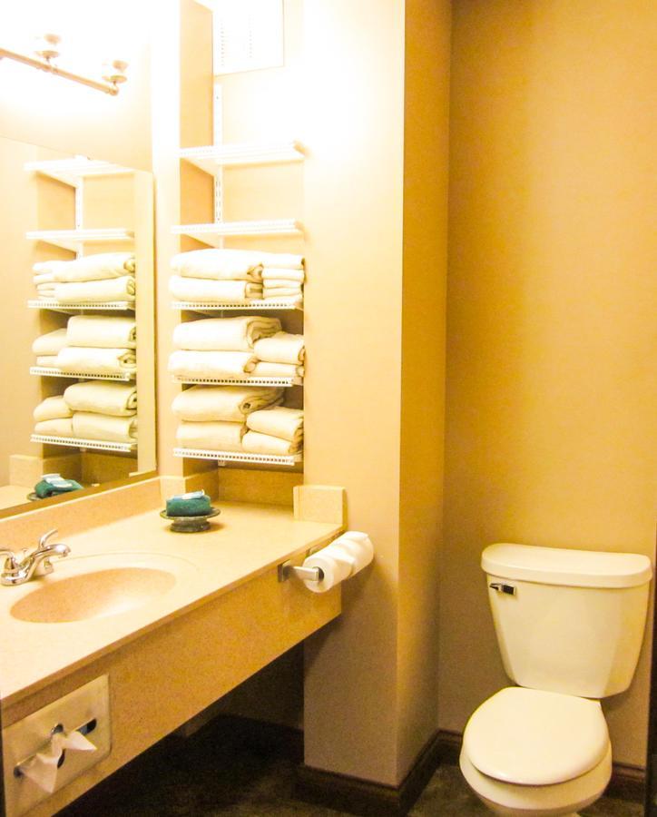Bell'S Extended Stay And Suites Saint Robert Kültér fotó