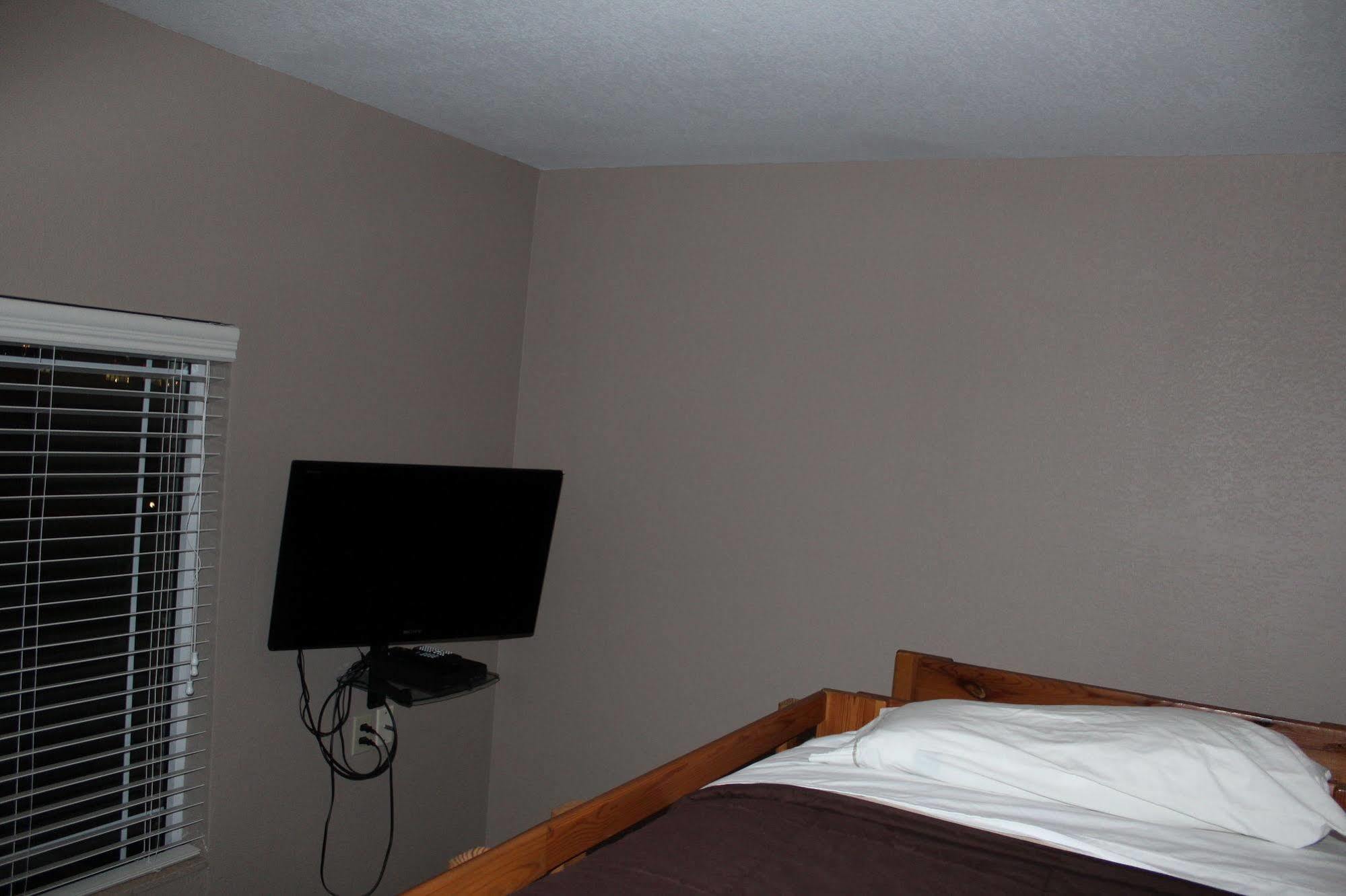 Bell'S Extended Stay And Suites Saint Robert Kültér fotó