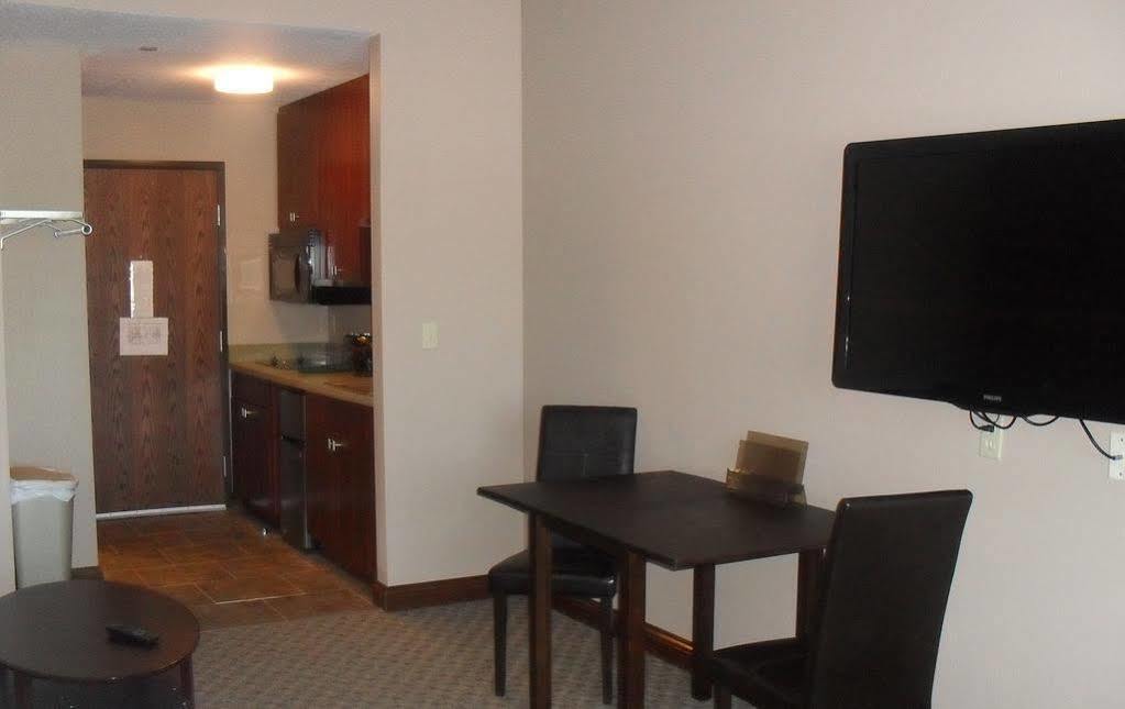 Bell'S Extended Stay And Suites Saint Robert Kültér fotó